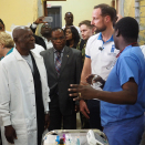 I april 2017 gikk feltturen med UNDP til Liberia. Kronprinsen møtte overlevende etter Ebola-epidemien som startet i 2014. Det første utbruddet av Ebola ble oppdaget på Redemption Hospital. Foto: Christian Lagaard, Det kongelige hoff.